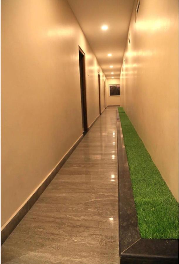 M Square Hotel Vellore Exterior photo